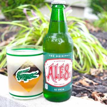 Kentucky Grandee Cocktail by JC Phelps, made with Kentucky Bourbon and Ale-8-One