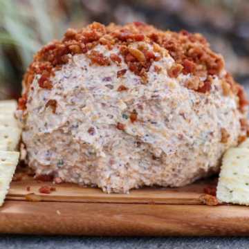 Bacon and Ranch Cheeseball