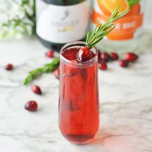 Poinsettia Champagne Cocktail